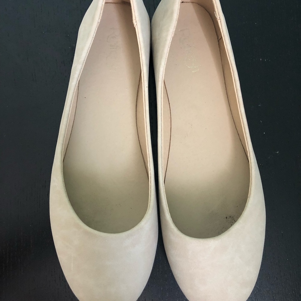 Flat Shoes